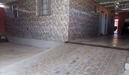 Casa para Venda em Limeira, Parque Hippolyto, 2 dormitórios, 2 banheiros, 4 vagas