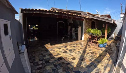 Casa para Venda em Limeira, Vila Piza, 5 dormitórios, 2 suítes, 3 banheiros, 2 vagas