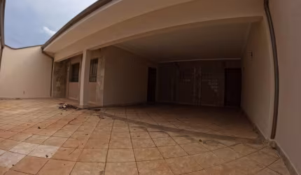 Casa para Venda em Limeira, Boa Vista, 4 dormitórios, 1 suíte, 1 banheiro, 5 vagas