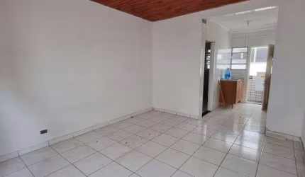 Kitnet a venda na Guilhermina - 1 dormitório, 1 vaga de garagem.