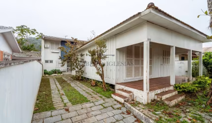 Terreno à venda na Avenida Espírito Santo, 533, Praia Central, Guaratuba, 297 m2 por R$ 1.550.000