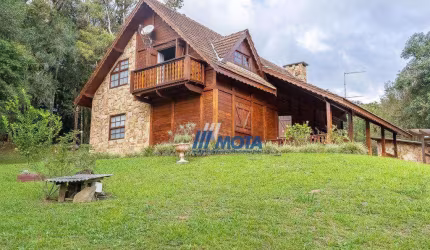 Linda Chácara a venda  2 casas mais casa de caseiro  mas  barracão para estrebaria  Almirante Tamandaré ABAIXOU O PREÇO DE 1.750,000, P/ $ 1.350 MIL