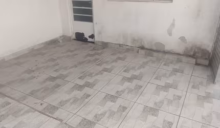 Casa Pq.Continental II-R$ 1.300,00 aceita deposito