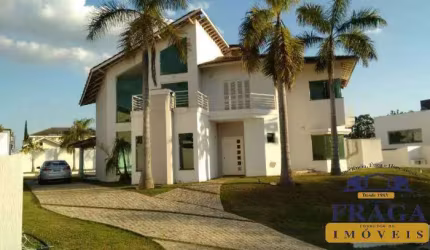 CASA COND. FECHADO C/ 530M² | 4 SUÍTES | 6 VAGAS