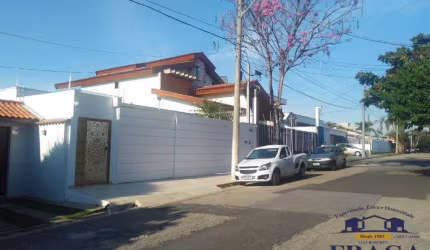 VENDA CASA REFORMADA C/ PROJETO DE ARQUITETO RENOMADO - STA ROSÁLIA