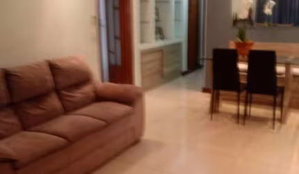 CASA C/ 150 M² / 03 QUARTOS SENDO 01 SUÍTE / 02 VAGAS