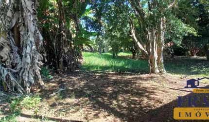TERRENO C/ 1200 M²