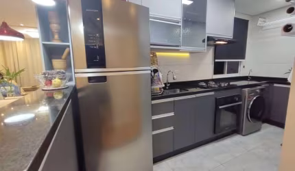 Apartamento com 2 dormitórios, varanda  Cond. Reserva das Aves - Cotia