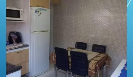 ✅ Casa com 3 dormitórios, em via pública  - Vila Janete - Carapicuíba