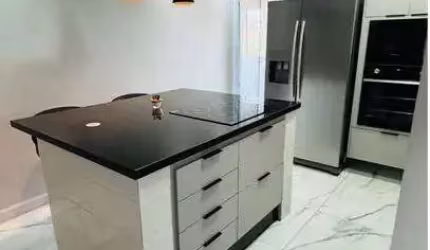 ✅ Lindo Sobrado 2 Andares + Área Gourmet no Subsolo - Recém Reformado Cotia