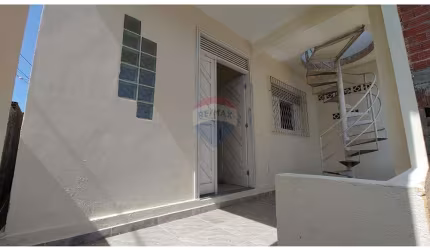 À venda -  Dublex  chamoso 4/4 sendo 02 suiíte - bairro Pajuçara (Próximo a Av. Pompeia Zona Norte)
