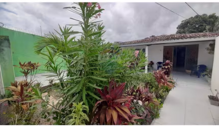 CASA - ACONCHEGANTE - CIDADE - PRAIA - NATAL- RN