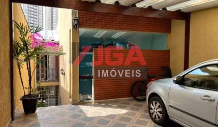 Casa Padrão - Jardim Marajoara com 3 Quartos e 4 banheiros à Venda, 134 m² por R$ 700.000 00