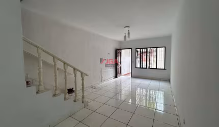 Sobrado à venda em São Paulo-SP, Jardim Satélite: 2 quartos, excelente oportunidade!