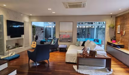 Linda casa em condominio fechado no jardim Marajoara