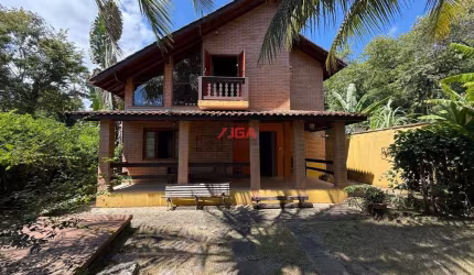 Linda casa a venda em Ilhabela, litoral norte de São Paulo