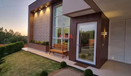 Impecável casa à venda em Indaiatuba-SP, Jardim Residencial Viena, 3 quartos, 1 suíte, 3 salas, 3 banheiros, 4 vagas, 189m².