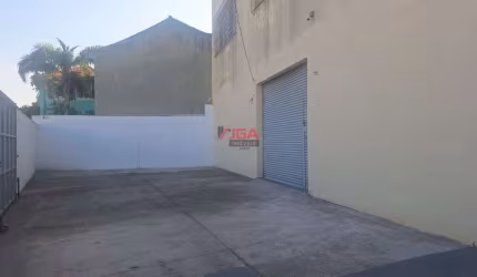 Galpão Comercial para Locação em São Paulo-SP, Jardim da Pedreira: 2 Banheiros, 6 Vagas de Garagem, 210m² Área