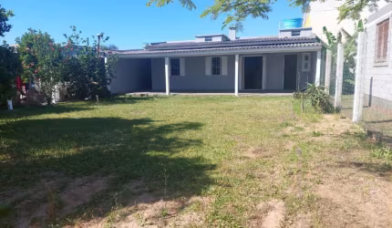 Casa a venda em Arroio sal-RS, mobiliado.