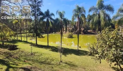 Chácara - Haras com casa Sede com 5 dormitórios, Lago para venda