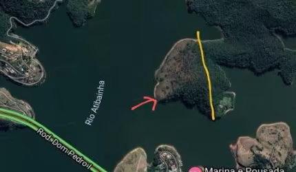 Vende-se  ÁREA em Nazaré Paulista. Excelente localização, aos pés da Represa de Nazaré!