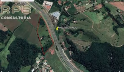 Área de Frente para a Rodovia Dom Pedro I