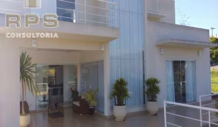 Casa a venda condominio fechado Serra da Estrela , com 04 dormitórios , sendo 02 suites com closet , piscina e área gourmet com churrasqueira
