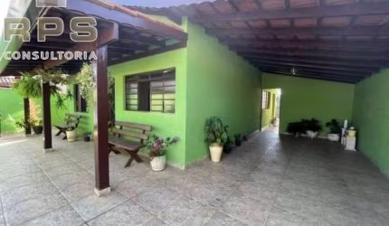 Casa à venda no Jardim dos Pinheiros em Atibaia com 2 quartos e 3 vagas