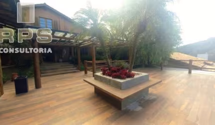 Linda casa térrea à venda no Condominio  Panorama em Atibaia, 3 quartos sendo suíte, mezanino, espaço gourmet, piscina em términio de construção
