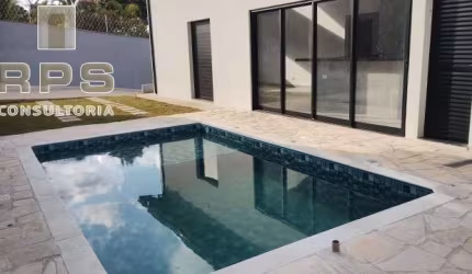 Casa em condomínio em Atibaia com 3 quartos sendo 1 suíte e 2 vagas