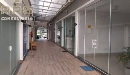 Sala para locação comercial em excelente localização , com 35 m² , sendo 01 sala e 01 banheiro