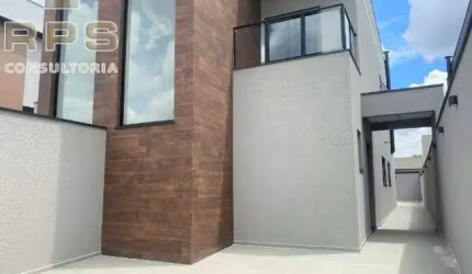 Sobrado novo à venda com 03  quartos sendo 3 suítes, 01 com varanda e vista para a Pedra Grande, ampla sala, área gourmet com churrasqueira e piscina!