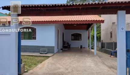Casa no Bairro do Portão em Atibaia, com 02 quartos ,sendo 01 suite, Sala, cozinha, Lavanderia, Garagem para 02 carros ,Área gourmet com churrasqueira