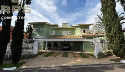 Casa no Condomínio Shambala I em Atibaia, MOBILIADA, 5 quartos todos suítes com 1 delas no térreo, salas integradas,   adega climatizada, piscina!