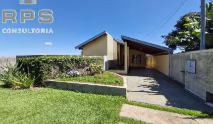 Casa térrea em rua sem saída no Recreio Maristela com piscina, amplo quintal e 4 dormitórios!