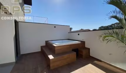 Casa nova no Jardim Maristela em Atibaia , com 03 suites , spa , churrasqueira com área gourmet , cozinha com depósito , lavabo , sala , garagem