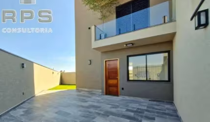 Casa nova no Jardim Jaraguá em Atibaia, 2 suítes, quintal gramado, ampla lavanderia, cozinha independente, à poucos metros da Alameda Lucas Nogueira!