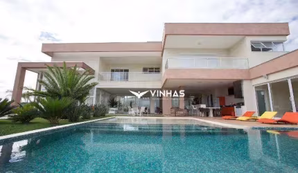 Mansão a Venda Cond. Altos da Quinta