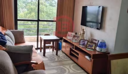 Apartamento 2 quartos e 1 vaga de garagem - Vila Carmosina