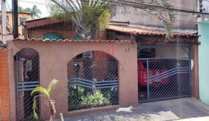 Casa terrea com 02 suites, 03 vagas de garagem Vila Granada