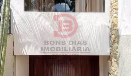 Sobrado Alto Padrão - 5 quartos, 3 suítes, 10 vagas, piscina - Vila Granada