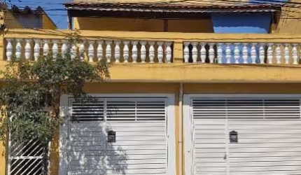 Sobrado com edícula ( 3 casas no terreno) - 4 vagas carros-  Burgo Paulista
