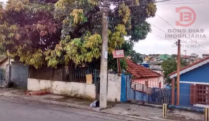 Casa Antiga No Jardim Nordeste a Venda  a 5  Quadras do Metro Artur Alvim