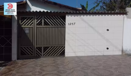 Casa térrea na Praia Grande com um ótimo preço