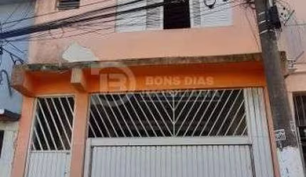 Imóvel à venda com 3 casas e 2 vagas de garagem - Burgo Paulista