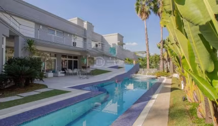 Casa em Condominio Alto Padrao de 4 Quartos e 4 Suites Master a Venda, Alphaville