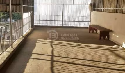 Venda de Sobrado com 3 Casas na Vila Formosa - Oportunidade Única!