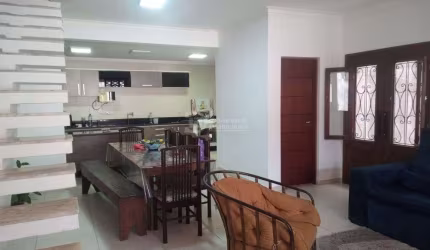 Sobrado com 3 Dormitórios e 1 Suíte no Burgo Paulista - Zona Leste de SP!