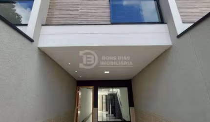 Sobrado de 3 suítes  a venda na Vila Granada, São Paulo