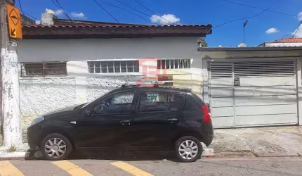 Imóvel com 5 casas e 3 vagas de garagem - Vila União